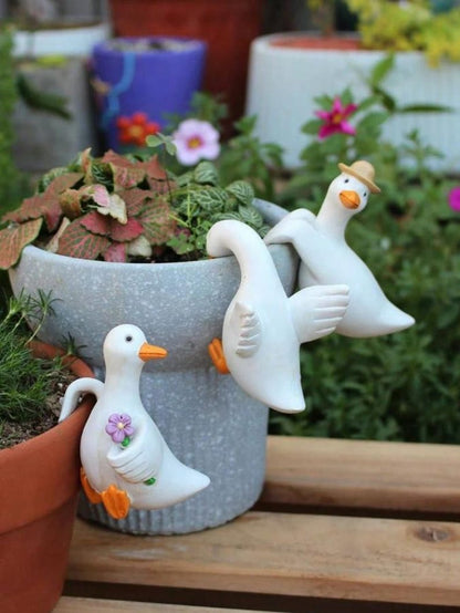 Cute Duck Pot Hanger – Resin Goose Plant Rim Figurines