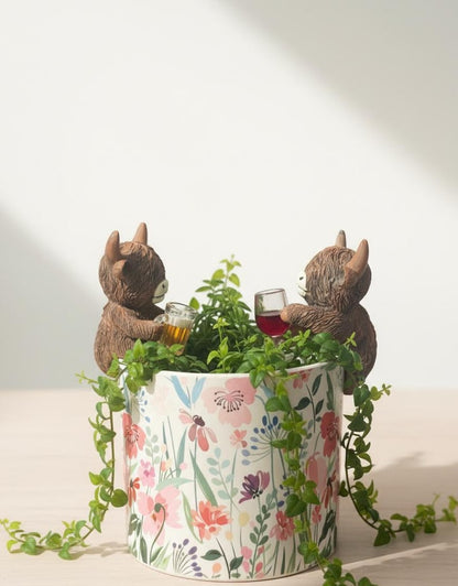 Highland Cow Pot Hangers Resin Beer & Wine Cow Planter Figurines