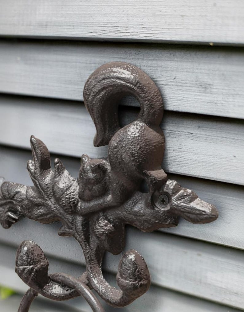 Cast Iron Squirrel Wall Hook Rack Rustic Woodland Coat Hook