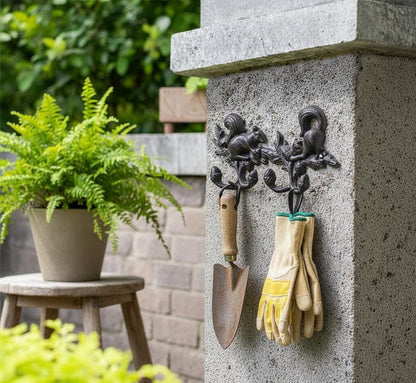Cast Iron Squirrel Wall Hook Rack Rustic Woodland Coat Hook