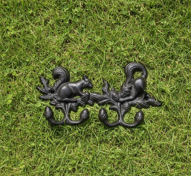 Cast Iron Squirrel Wall Hook Rack Rustic Woodland Coat Hook