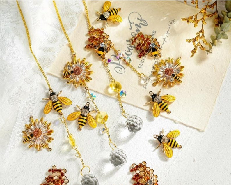 Bee Suncatcher Crystal Prism Honey Bee Window Hanging